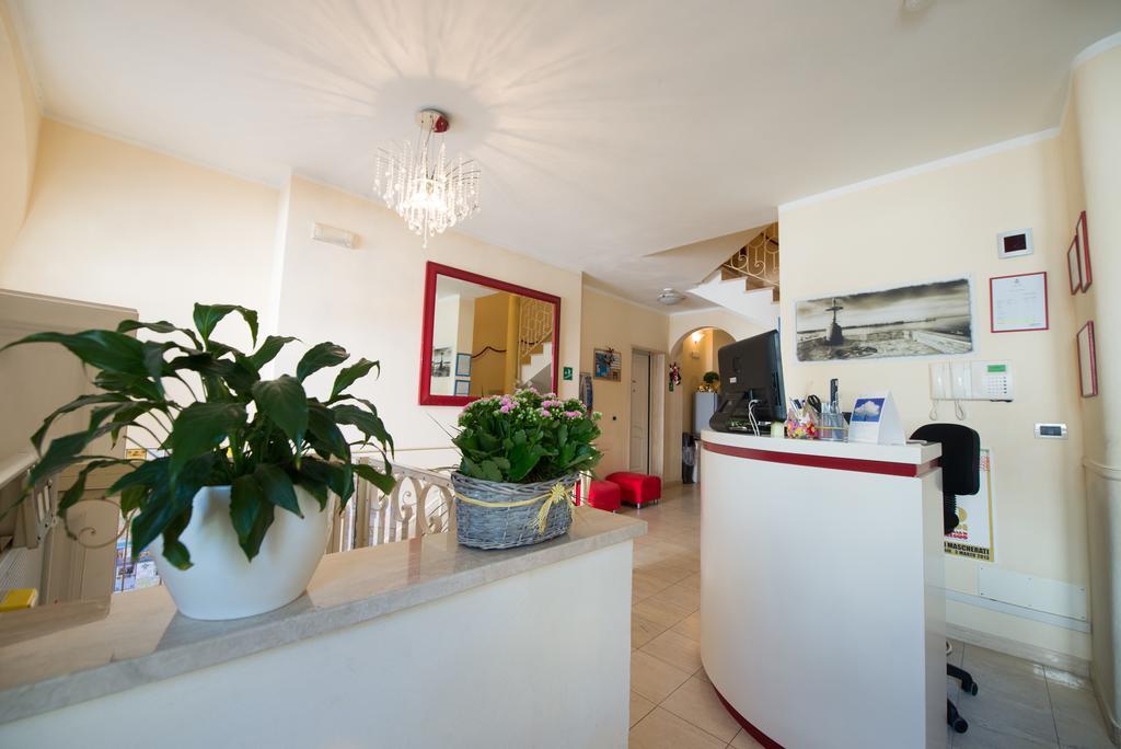 Residence Colombo Viareggio Dış mekan fotoğraf