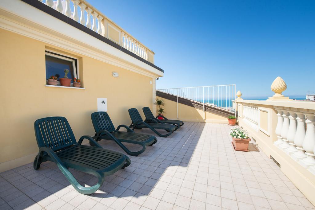 Residence Colombo Viareggio Dış mekan fotoğraf