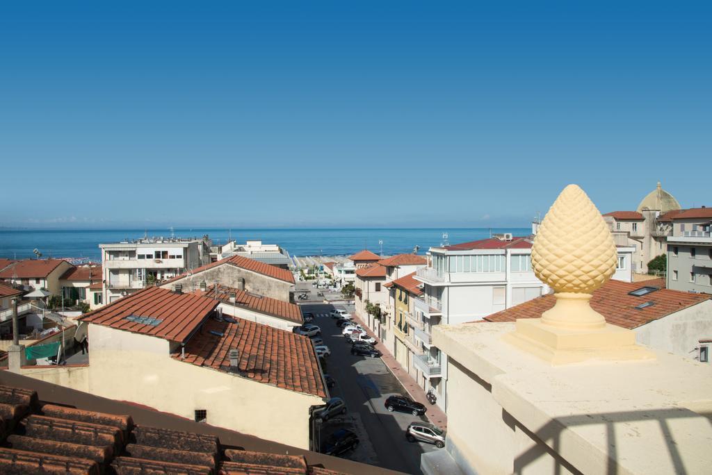 Residence Colombo Viareggio Dış mekan fotoğraf