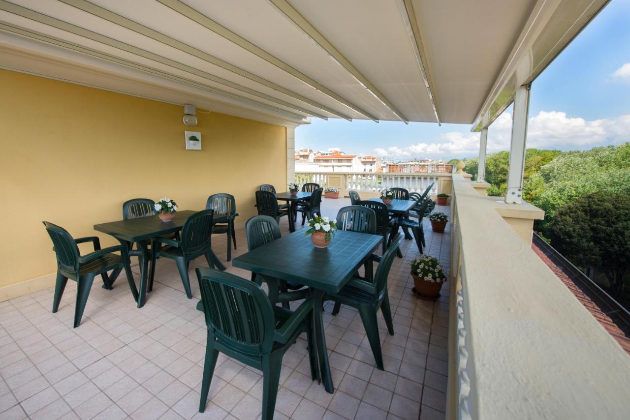 Residence Colombo Viareggio Dış mekan fotoğraf